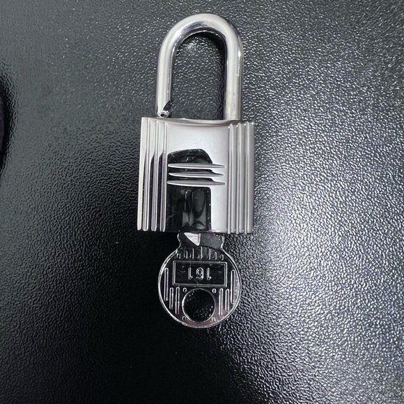 Hermès Picotin 22 in Clemence Leather - Picture 16 of 17